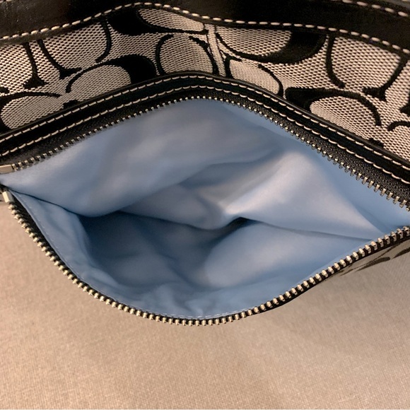 Vintage Signature Collection Coach Purse - Black - Picture 6 of 9